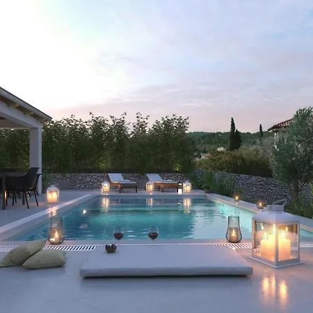 Villa Bisage *